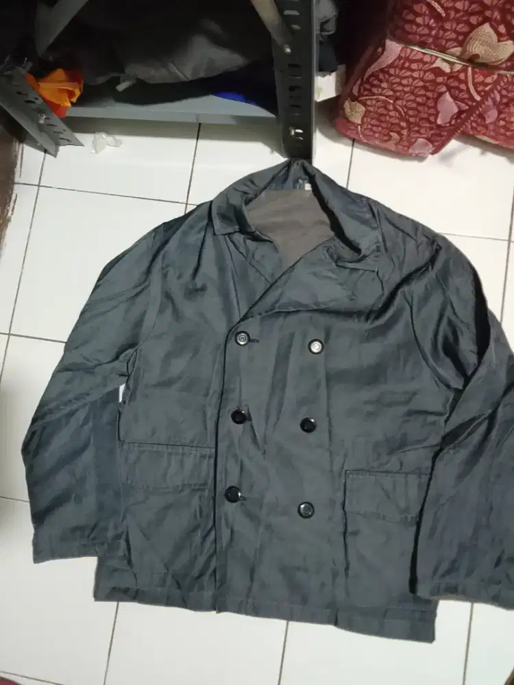 Jaket size XXL, kondisi baru, jual 200k