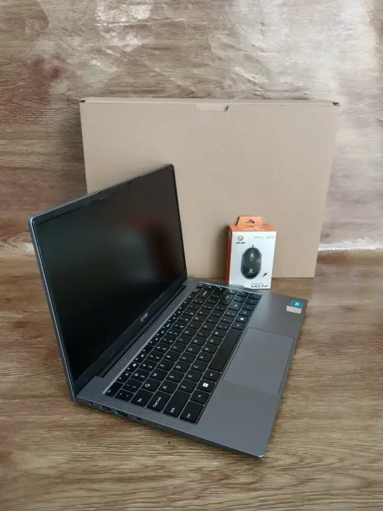 Laptop Zyrex Slim Ram 8GB bonus Mouse Baru Siap pakai