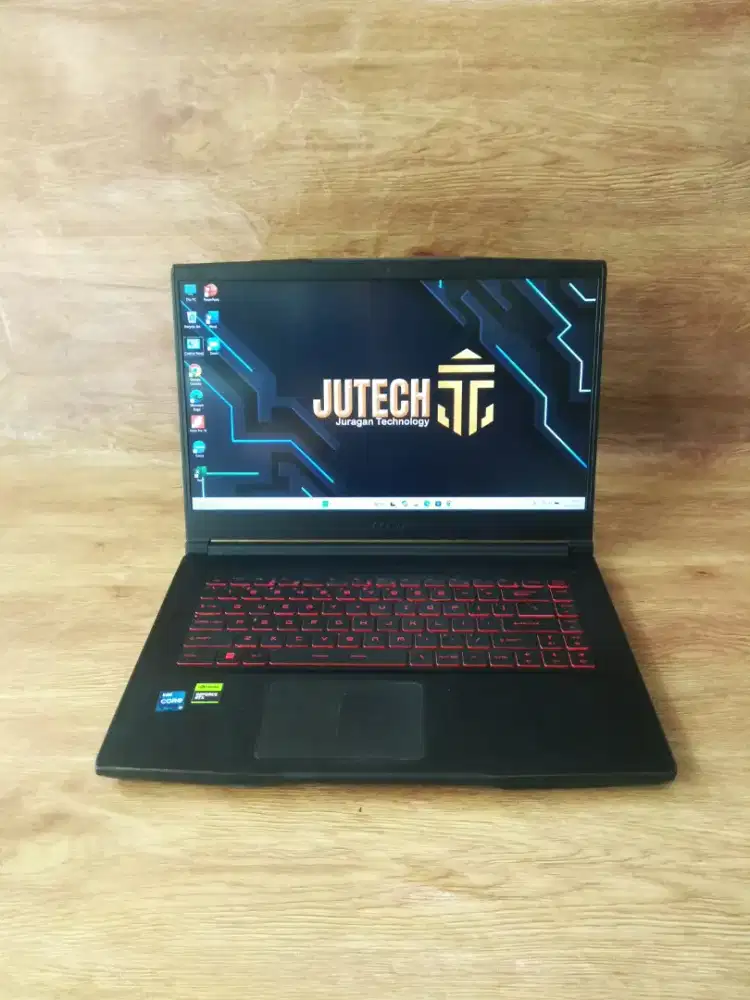 Laptop Gaming MSI Core i7 Gen 11 RTX 3050  Ram 16GB DUAL VGA