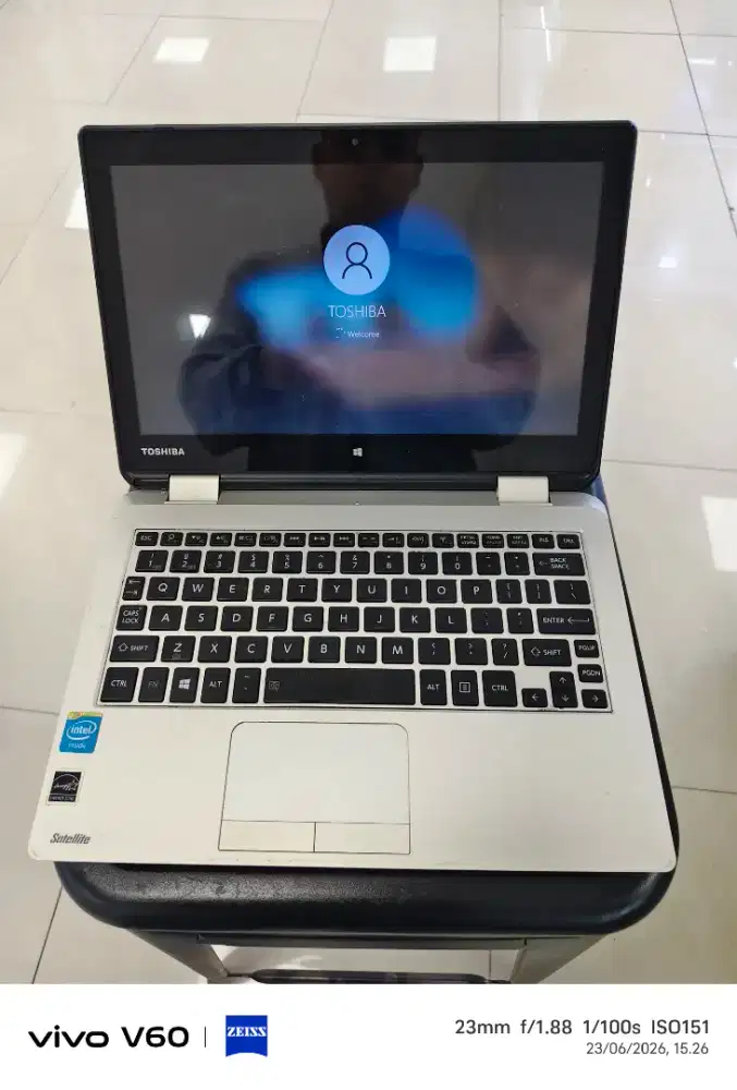 Toshiba celeron N2840 4/128 touchscren 12inch NETT