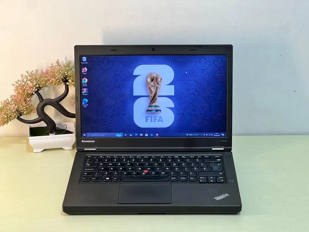 Lenovo ThinkPad T440p i5-4300M RAM 16 SSD 128 GB 14 Inch No Minus