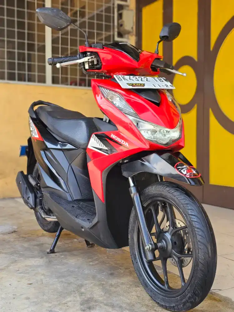 Honda Beat / Beat 110 FI 2023, Red Premium Metalic.