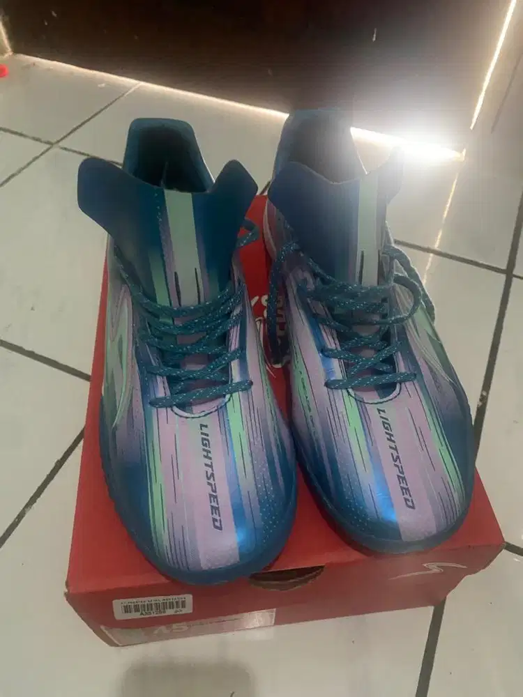sepatu futsal lightspeed reborn meta xr