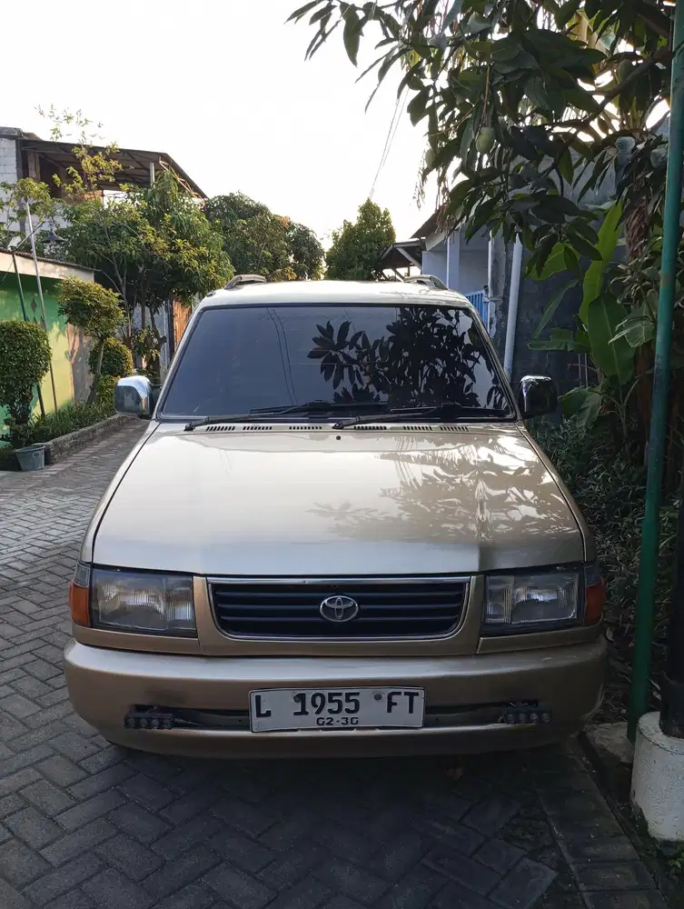 Toyota Kijang 2000 Bensin
