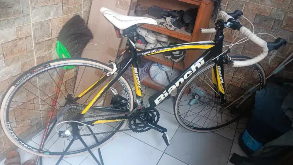 Jual sepeda roadbike BIANCHI NIRONE7