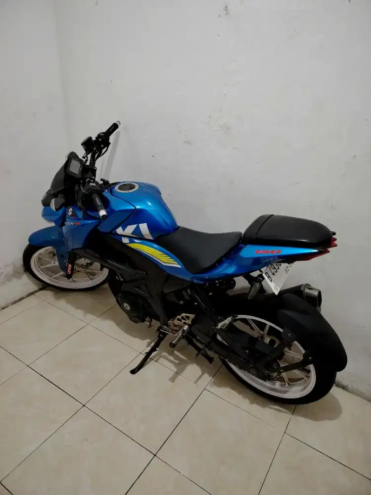 Suzuki GSX S150 2017 lengkap