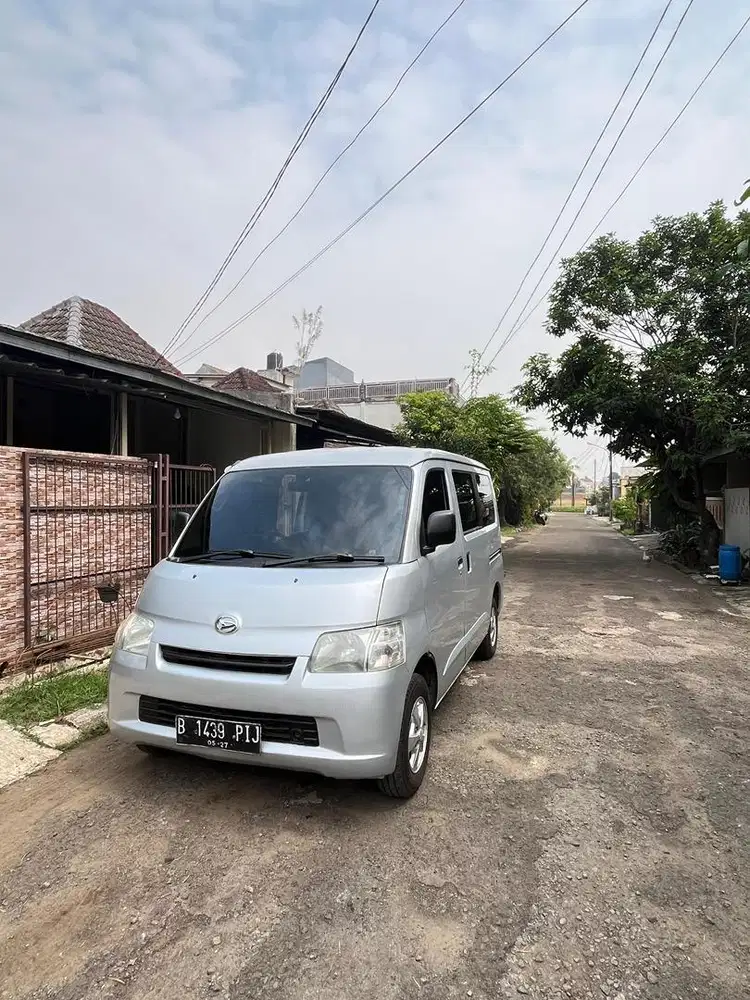 daihatsu Grand Max 1.3 2017 / 08I4 OO34 3997
