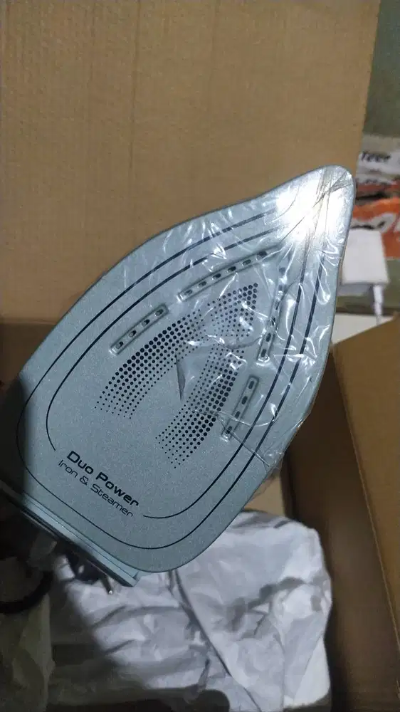 Setrika uap Tefal duo power