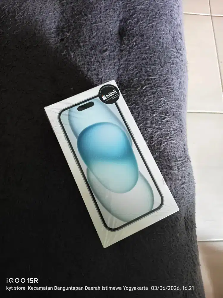 Iphone 15 128gb garansi resmi apple indonesia