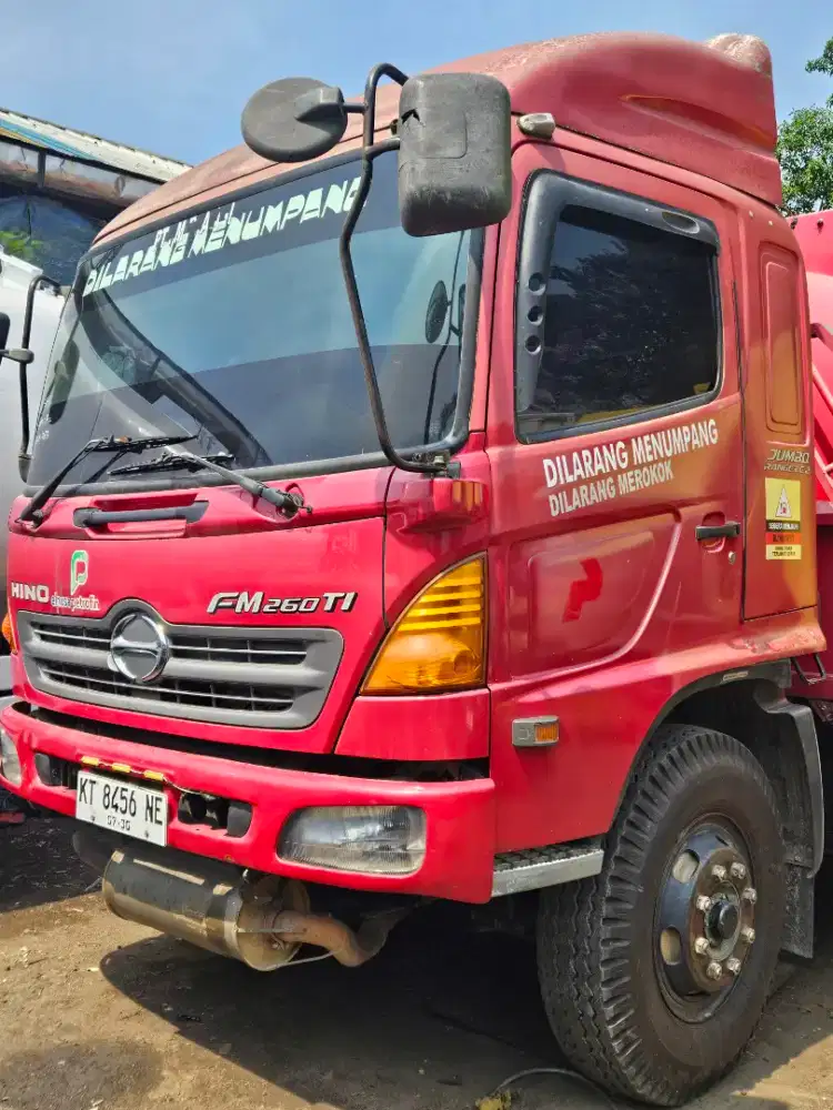 Hino 500 FM 260 ti ps tronton 6x4 ban10 tangki 16 kl tahun 2016 ex bbm