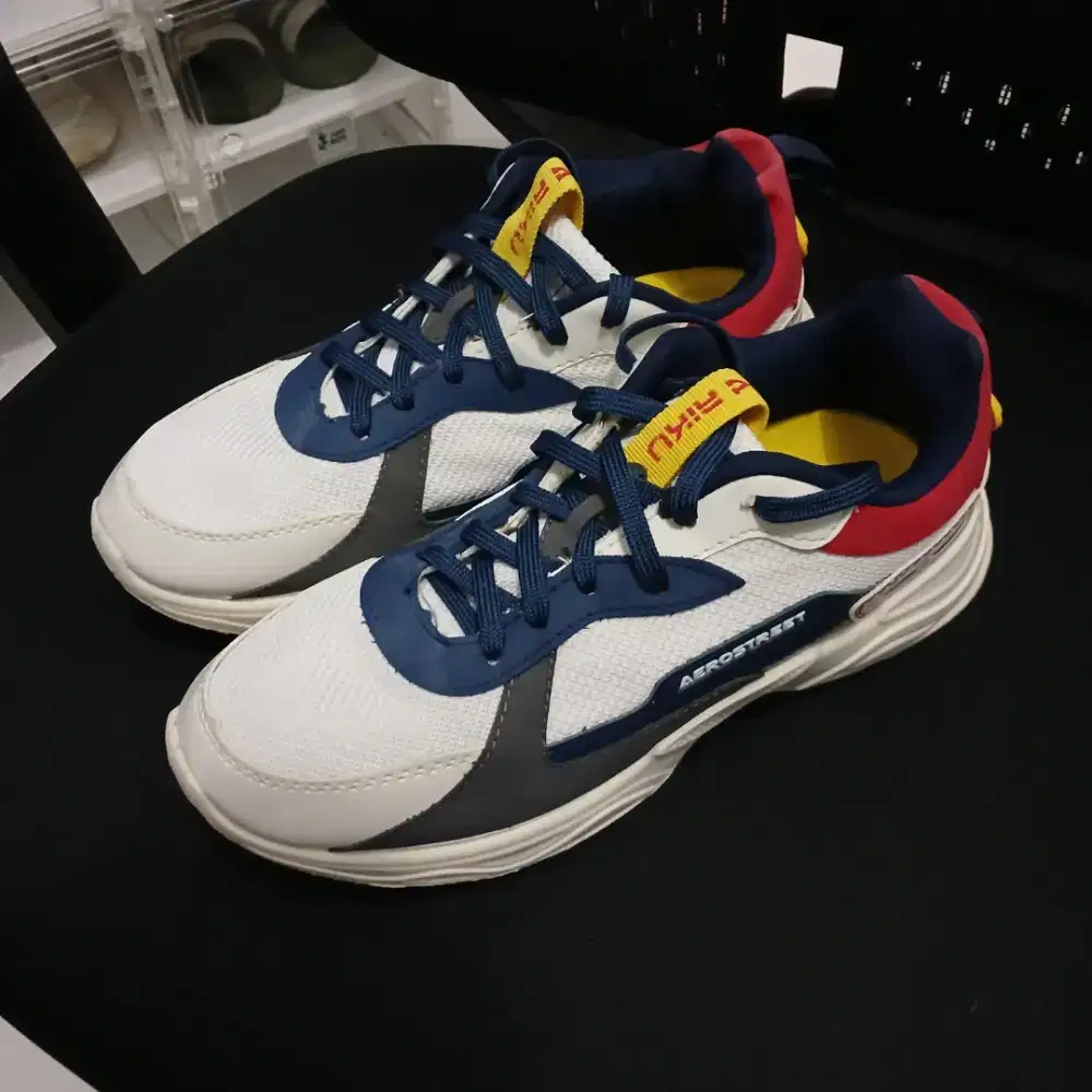 Aerostreet Riku size 43