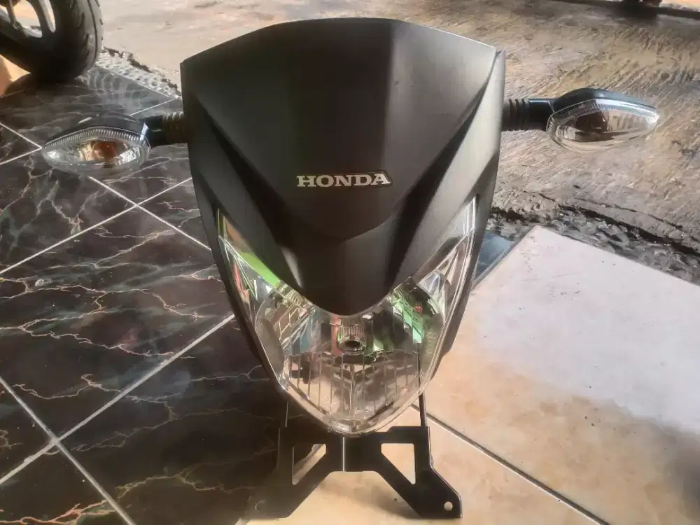 Batok kepala VERZA 150 R th 2014