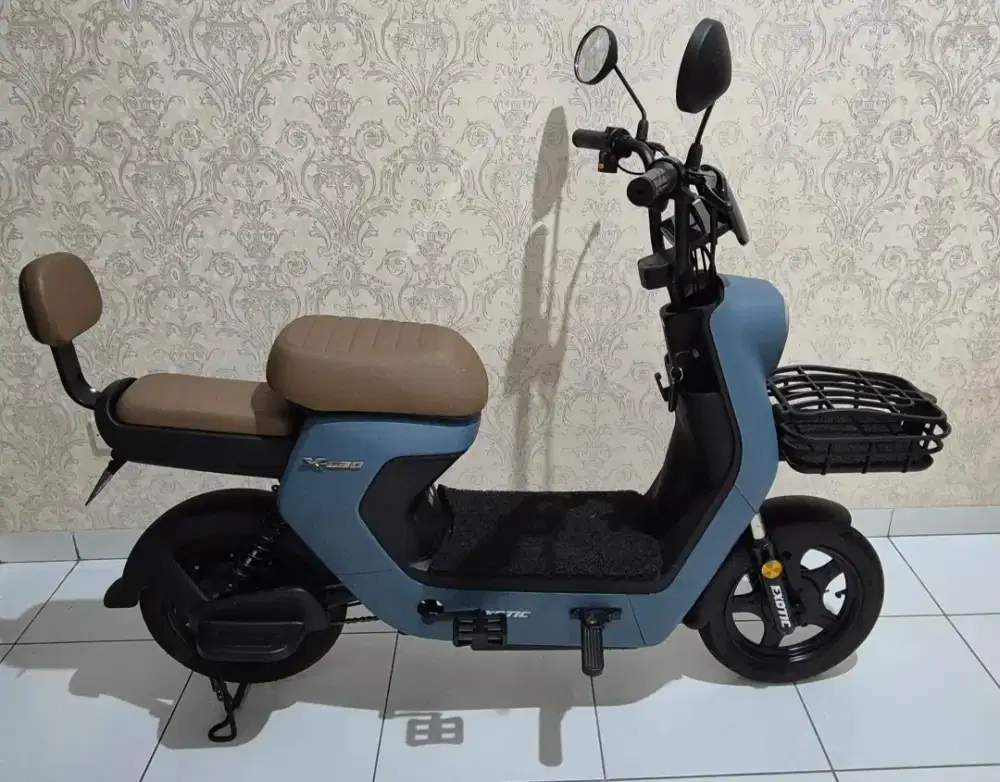 Sepeda listrik exotic x-630 blue -Second