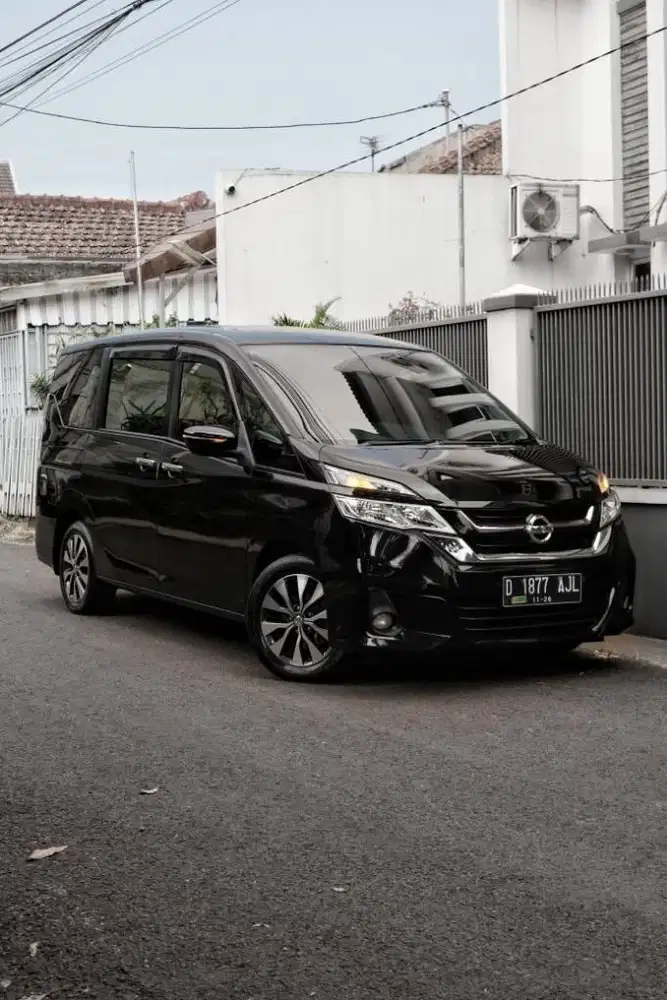 LOWKm! Nissan Serena 2.0 X c27 2021 nik 2019 hitam bandung non hws