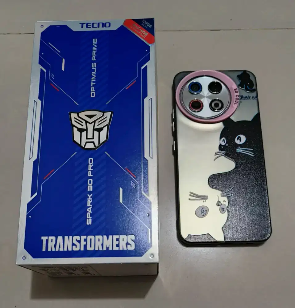Tecno spark 30 pro 8/256 5G  istimewa