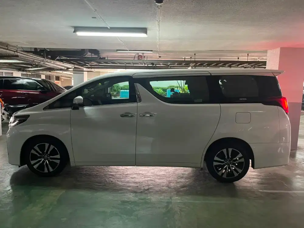 TOYOTA ALPHARD 2.5 G AT 2020 – PUTIH METALIK