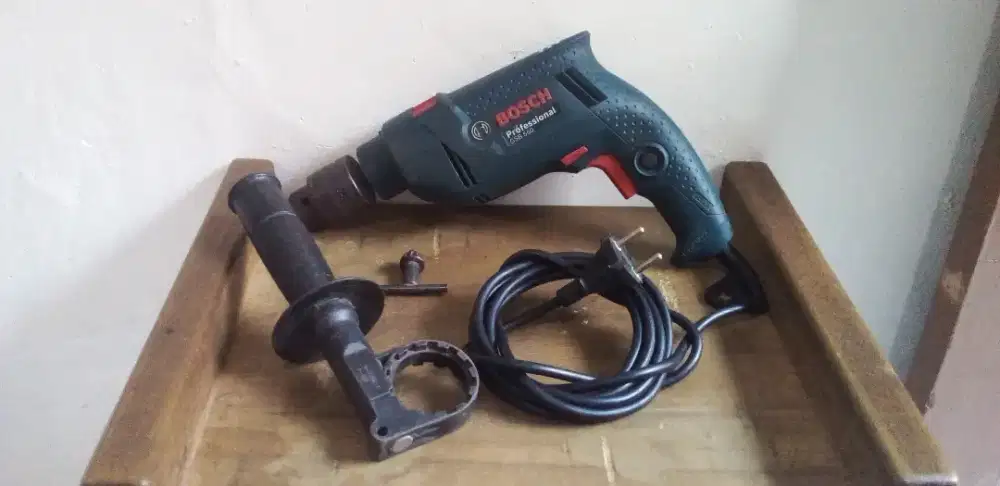 Bor Bosch GSB 550
