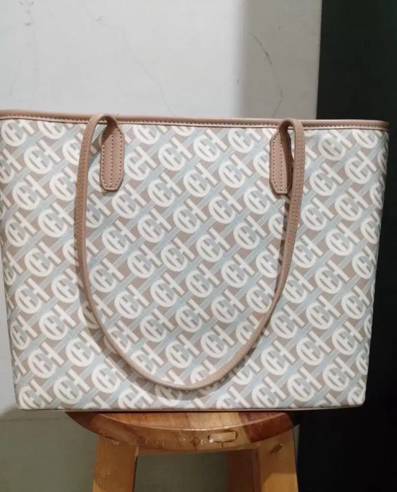 Heylocal totebag wanita