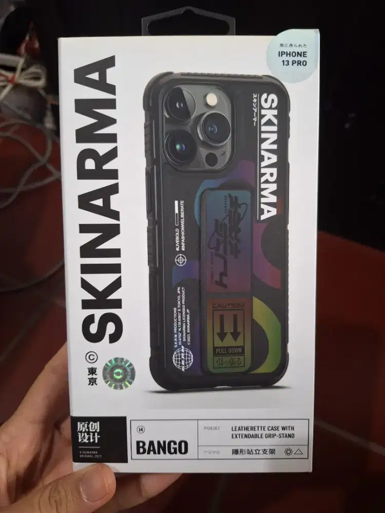 SKINARMA IPHONE 13 PRO