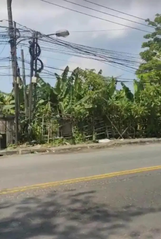 Jual tanah kosong pinggir jalan utama raya Cargo Permai Denpasar Bali