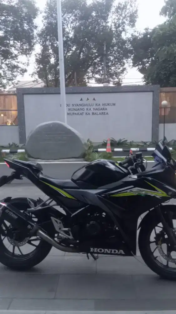 di jual cepat cbr 150