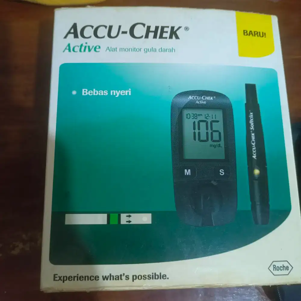 Alat monitor gula darah merek ACCU-CHECK