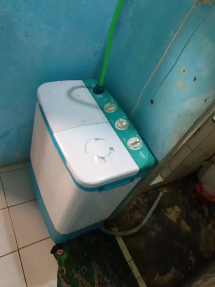 Mesin cuci merek Sanken