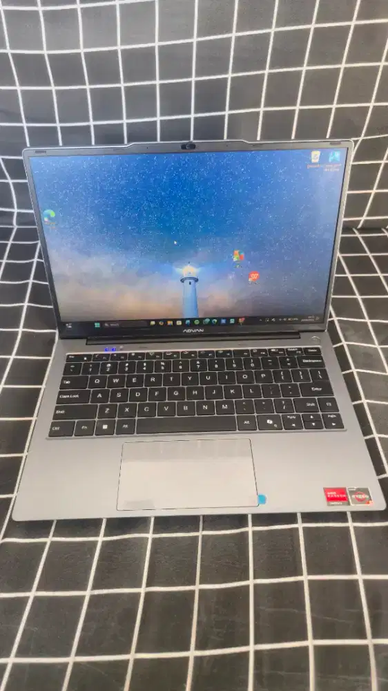 JUAL LAPTOP ADVAN WORKMATE RYZEN 5 3500U 8/256GB