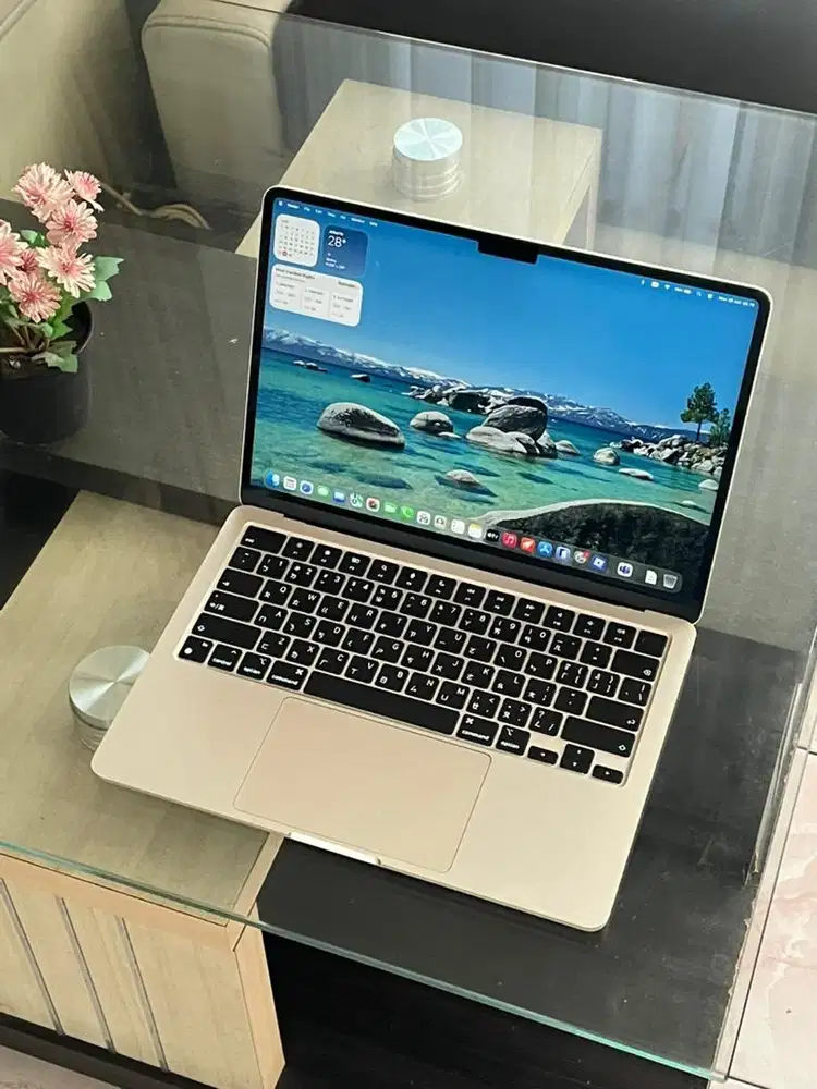 MacBook Air 2022 M2 13 inch 8/256