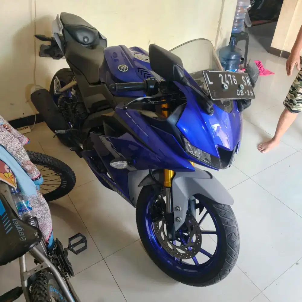 Yamaha R15 V3 Tahun 2021 Full Original Terawat Baik Plat L Surabaya