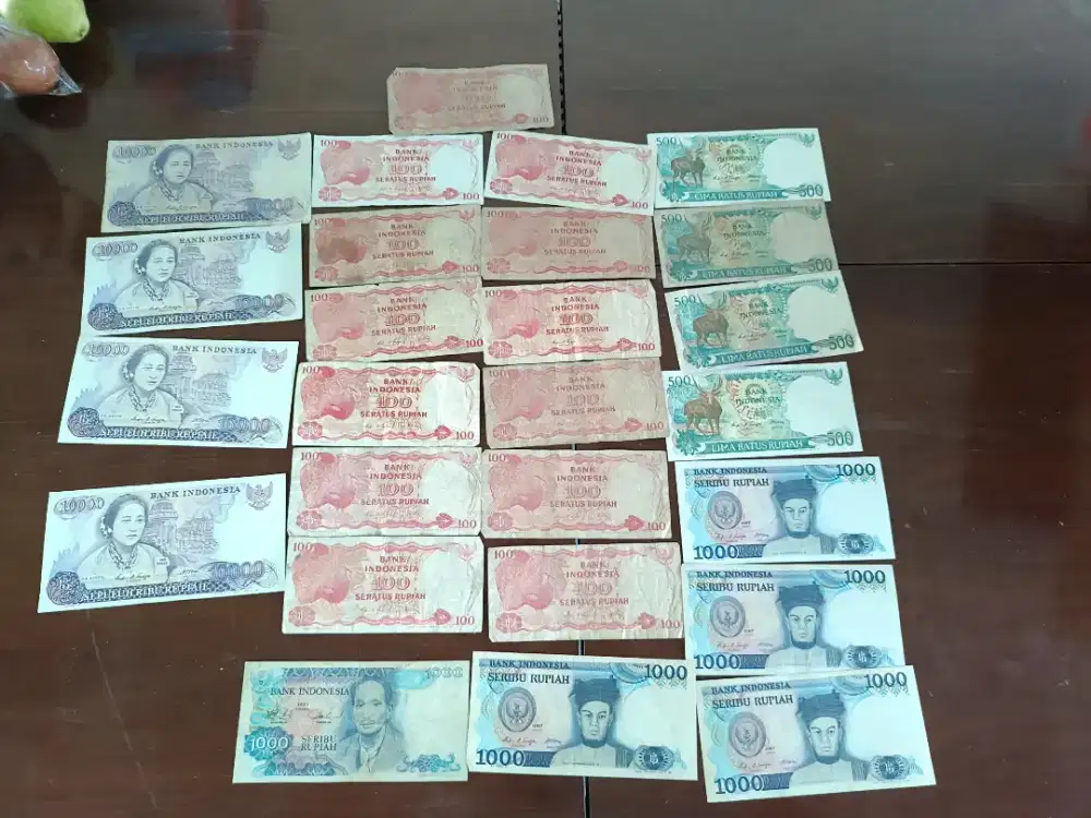 Koleksi uang dijamannya