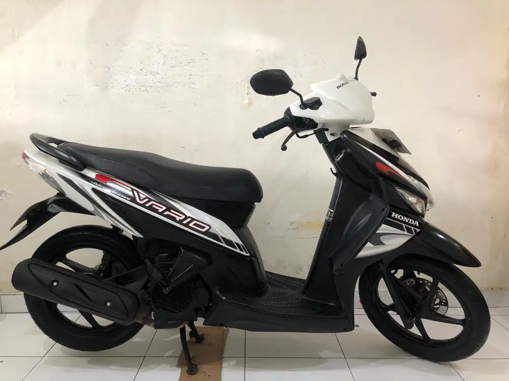 Honda Vario CW Th.2010 hitam putih!!
