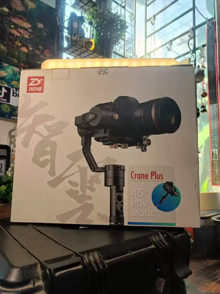 ZHIYUN CRANE PLUS 3 AXIS STABILIZER BLACK