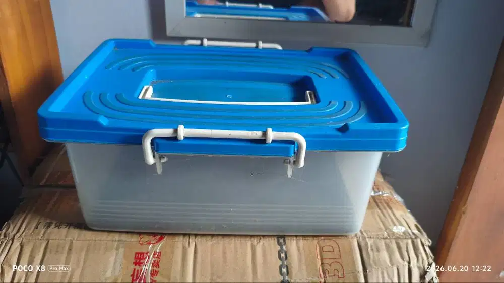 dry box murah bekas