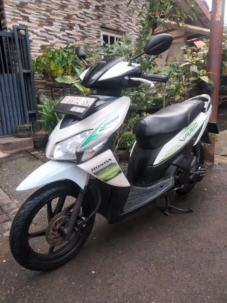 Honda Vario 110 karburator tahun 2008 pajak hidup