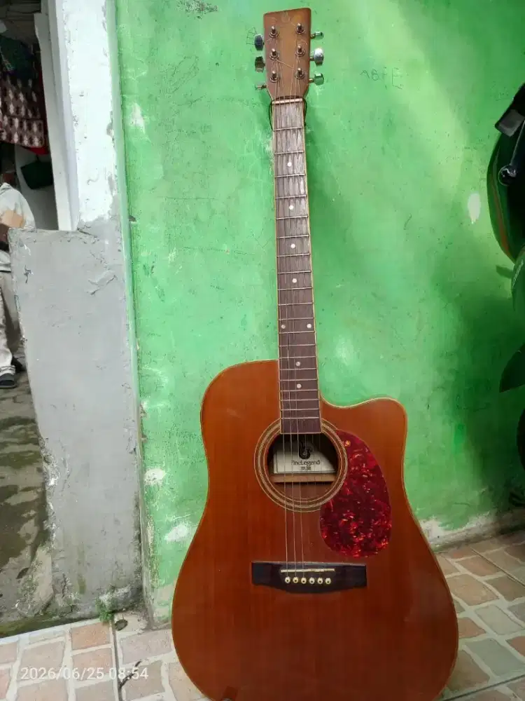 Jual gitar finelegend