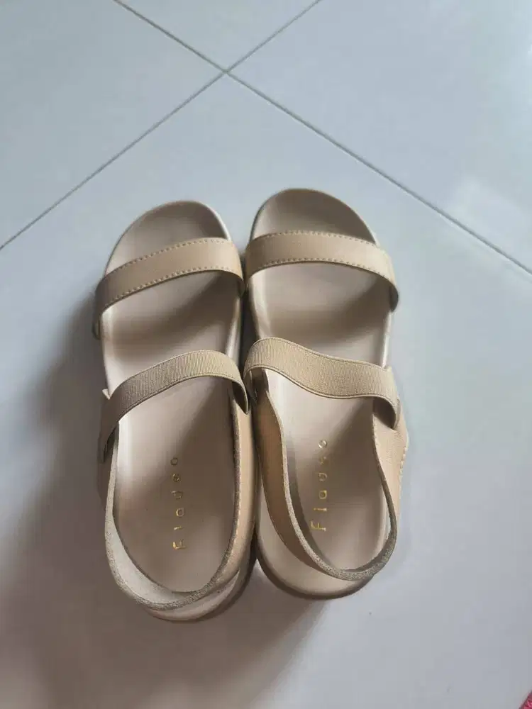 Jual Sandal Fladeo Wanita Ukuran 39
