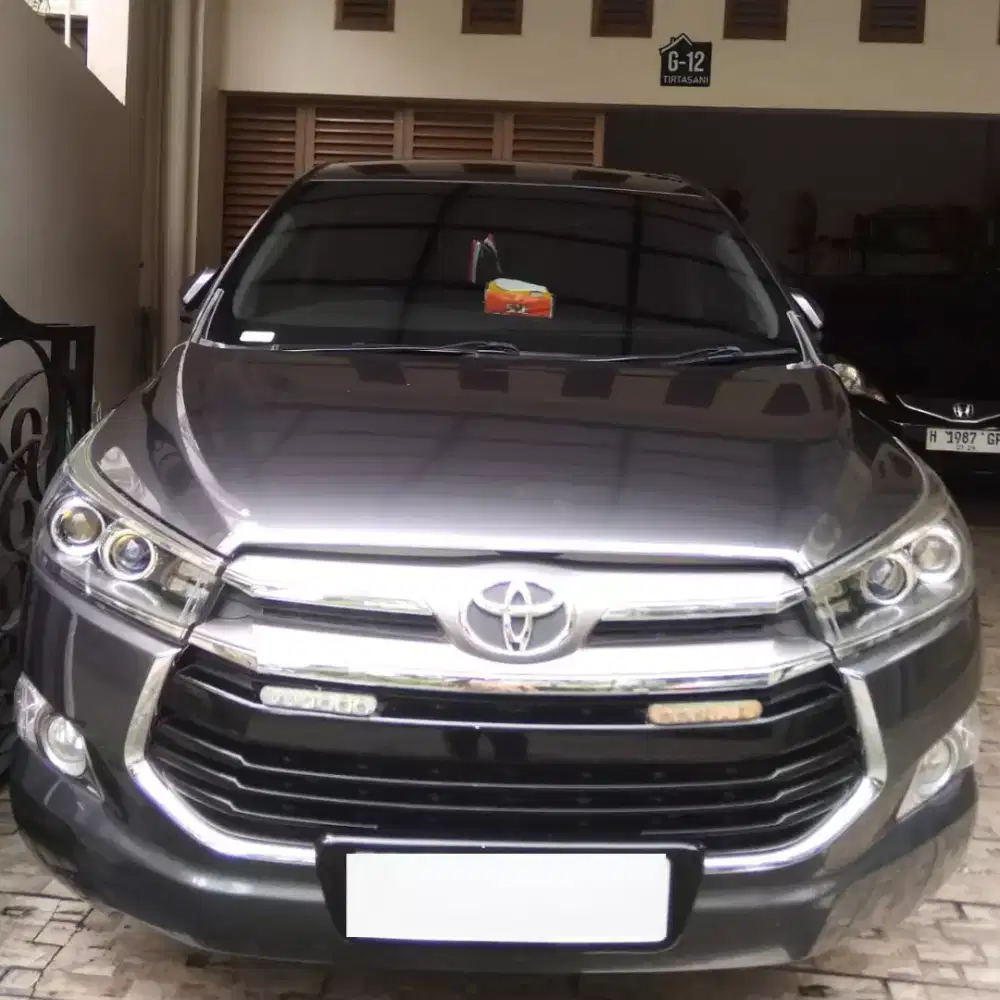 Toyota Kijang Innova Reborn V 2.4 Diesel AT 2018