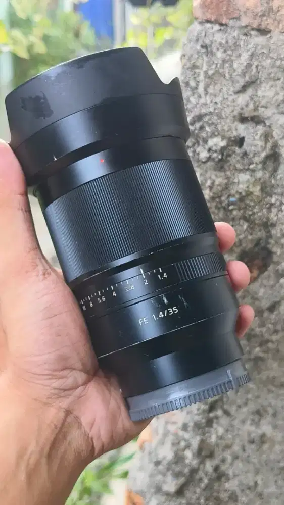 Zeiss 35mm f/1.4 ZA (Sony E-Mount)