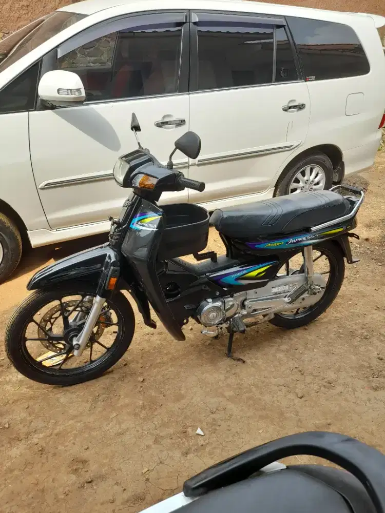 Astrea impressa 2001