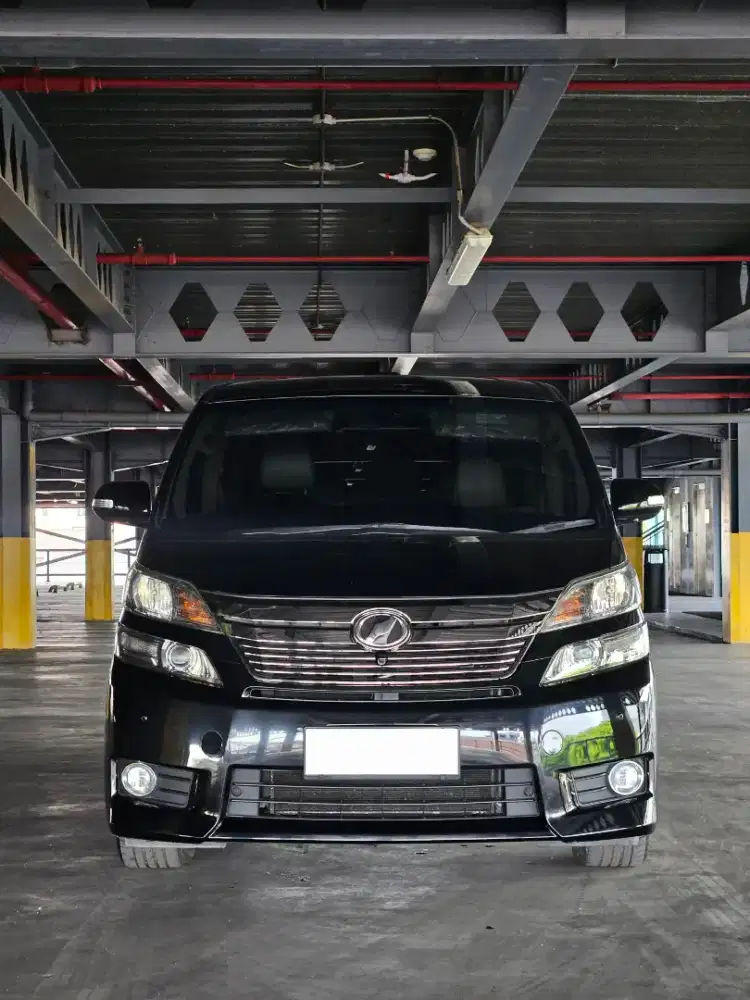 Vellfire 2.4 Z Matic 2013