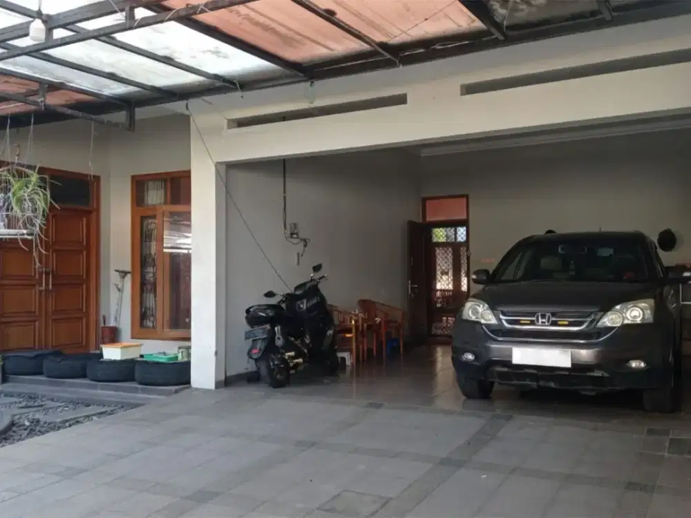 Nego Sejadinya Rumah di Jalan Utama di Area Ngesrep Banyumanik