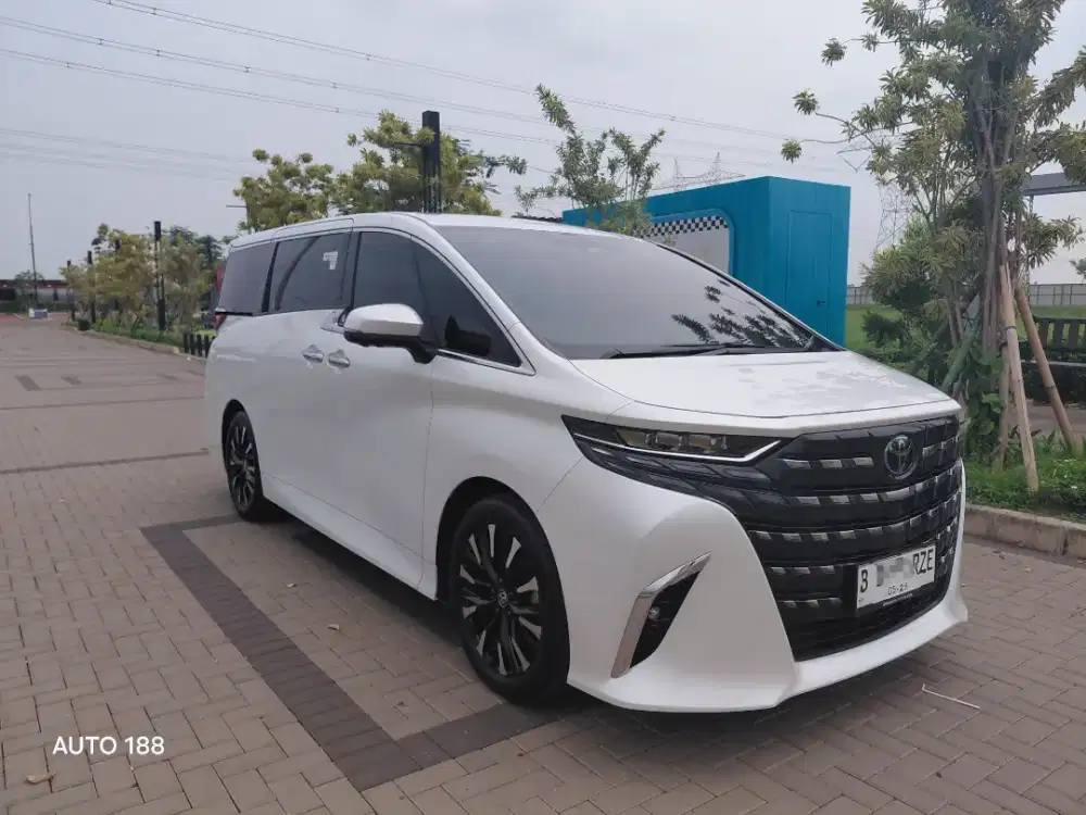 (KM LOW,UNIT SIMPANAN) TOYOTA NEW ALPHARD TAHUN 2024