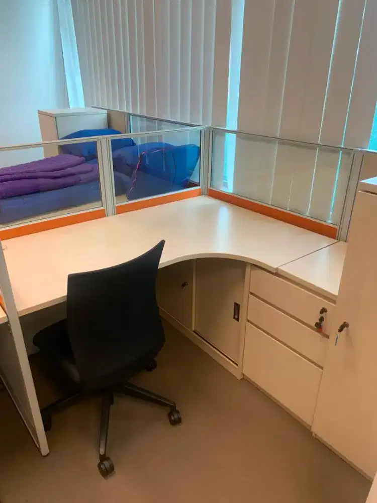 Jual cepat...Kubikal workstations Murah eks pemakaian kantor
