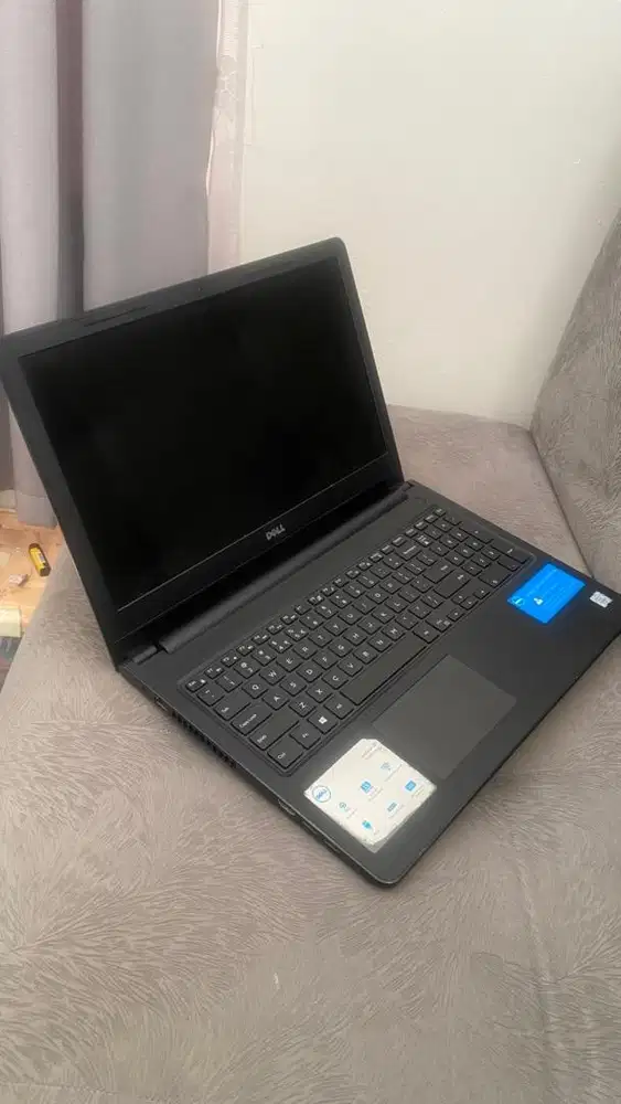 LAPTOP DELL SECOND