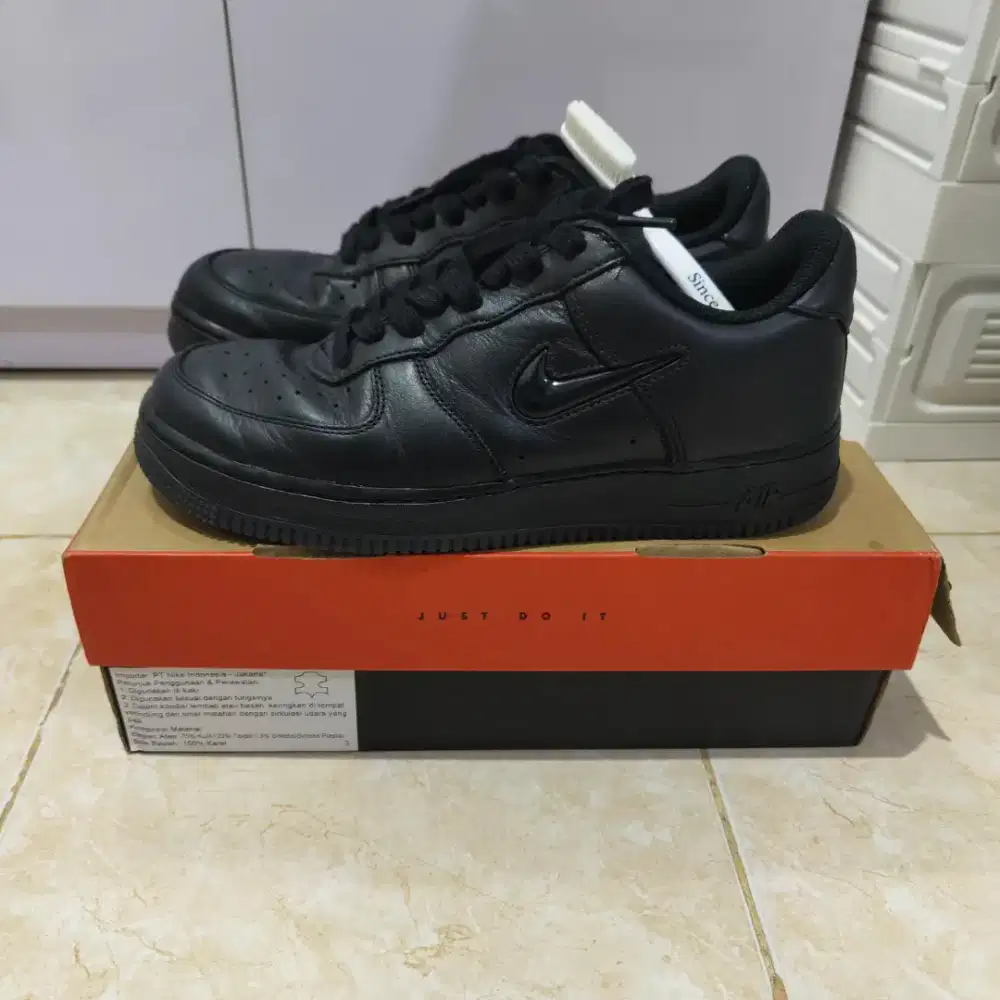 Nike air force 1 low retro