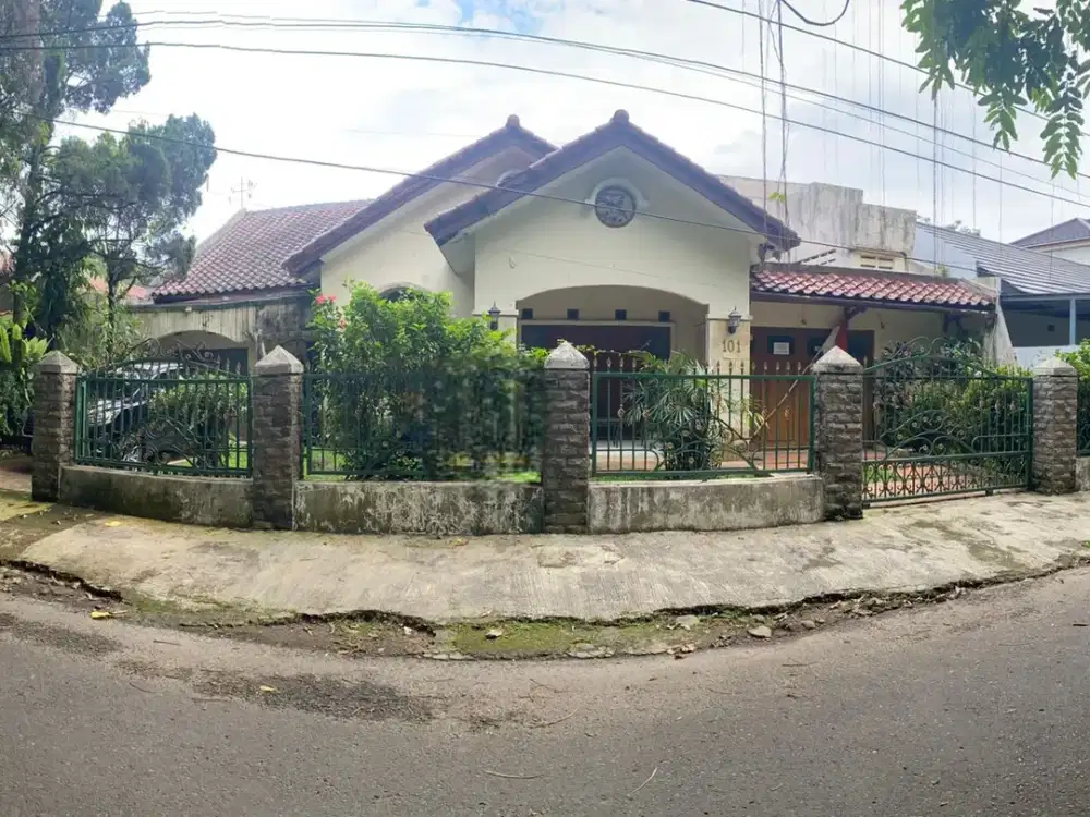 Dijual rumah hunian nyaman kawasan favorit Bogor Hunian nyaman di kawasan favorit Kota Bogor