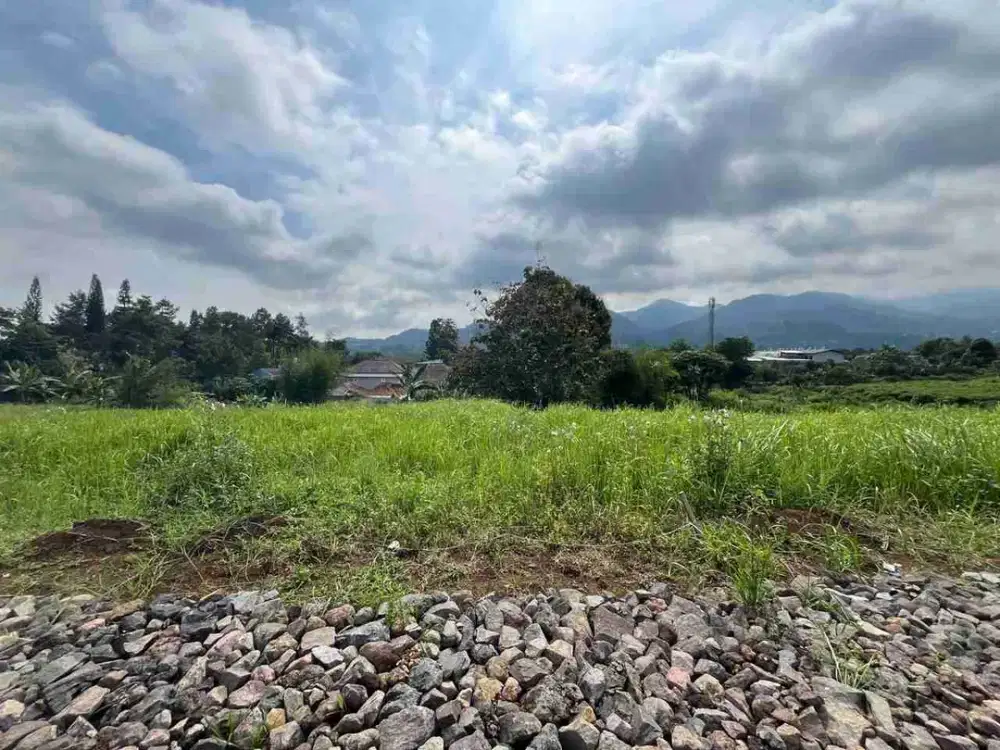 Tanah 308 m2 cisarua puncak dekat jalan raya
