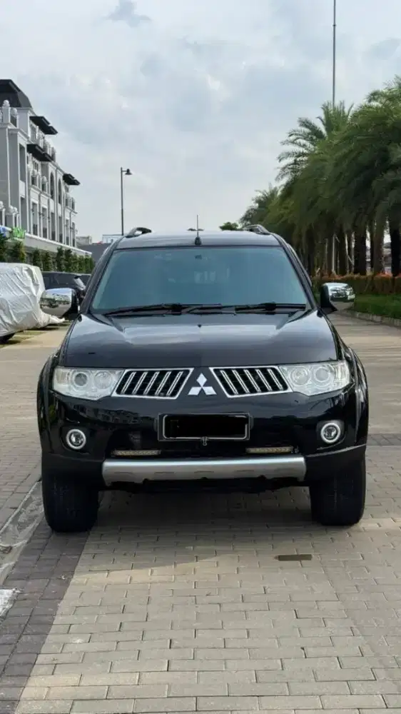 Mitsubishi Pajero Exceed 2.5 Diesel Matic 2011