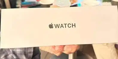WTS apple watch 3se